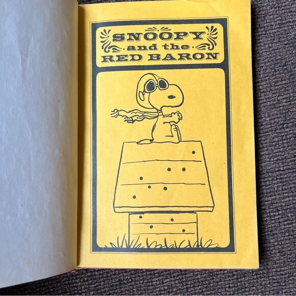 c1966 Snoopy and the Red Baron by Charles M Schulz Hardcover Book Club Edition - Picture 4 of 8